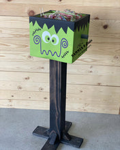 HALLOWEEN PLANTERS/CANDY PLANTERS